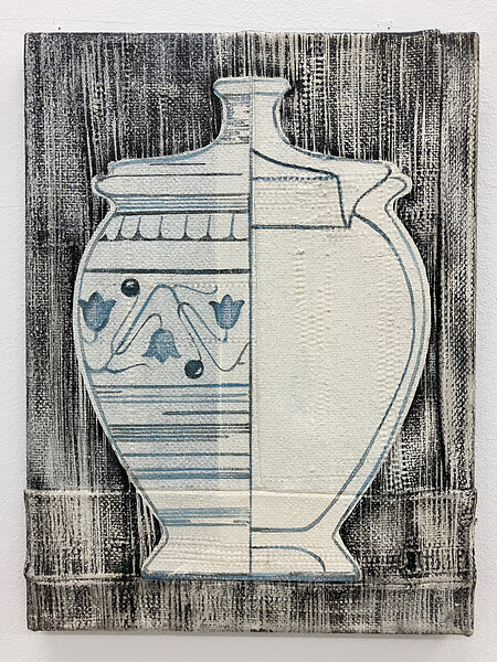 Von außen anders, 2025 &ndash; 40 x 30 cm; Tusche und gezogenes Garn auf Mischgewebe; (Foto: Studio Jasmin Schmidt)