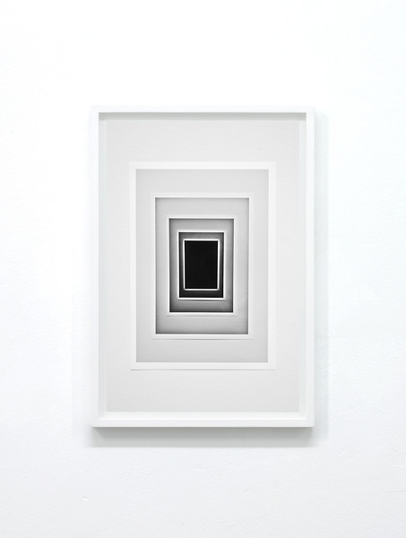 Von Ihrem Vorhandensein keine sichere Kunde, 2012 – Ed. 3+1; 50 x 35 cm; Pigmentdruck auf Bütten
