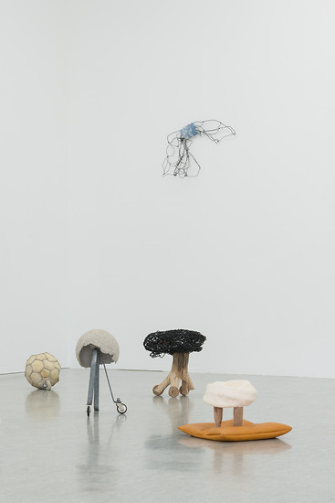 Ausstellungsansicht - Als ob (und) nicht nur eins