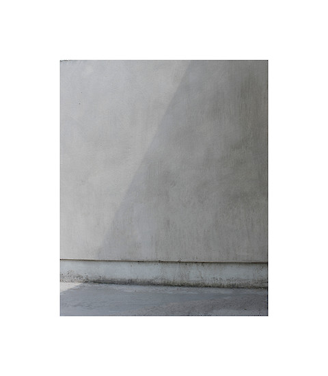 „Schatten 1“ (Hinterhofwand), 2016 – Ed. 5; 45 x 36,6 cm auf 66 x 57,6 cm; Archival Pigment Druck