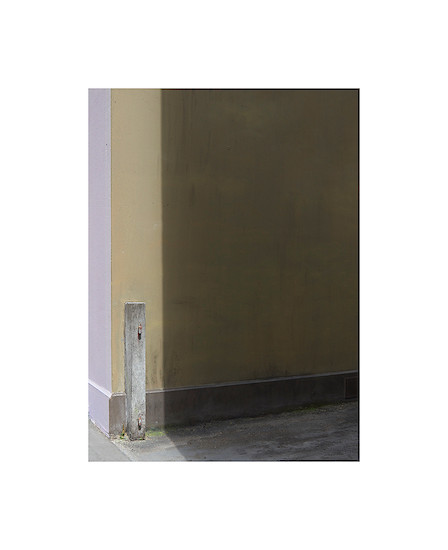 „Schatten 3“ (Durchfahrt), 2016 – Ed. 5; 55 x 40 cm auf 81 x 66 cm; Archival Pigment Druck