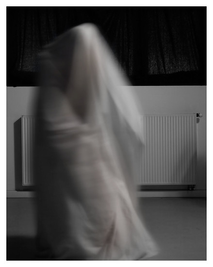 Michael Franz | Tobias Tragl, Ohne Titel (installation view) ed. 3, 2017/2019 &ndash; 42 x 33,5 cm; C-Print