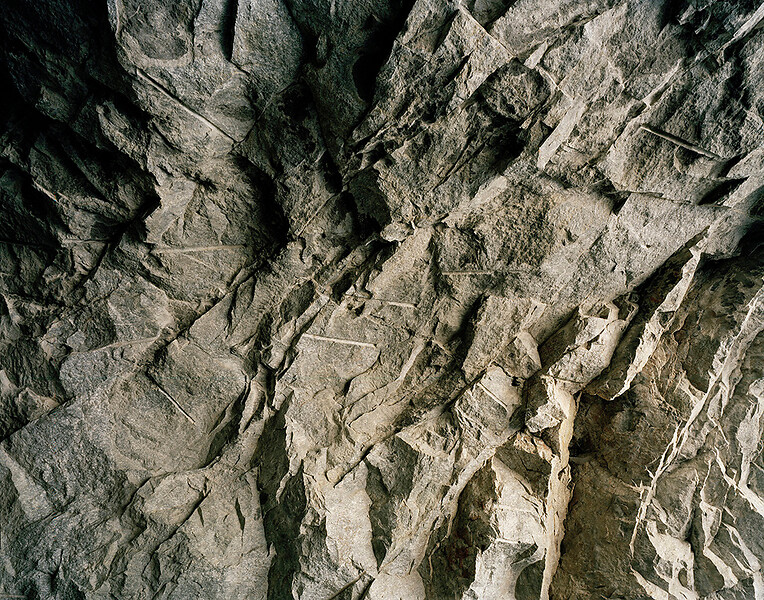 o. T./Tunneldecke Simplon aus der Serie „Strata“, 2006 &ndash; ed. 5+1; 125 x 168 cm; Light Jet Print auf Aludibond kaschiert, gerahmt